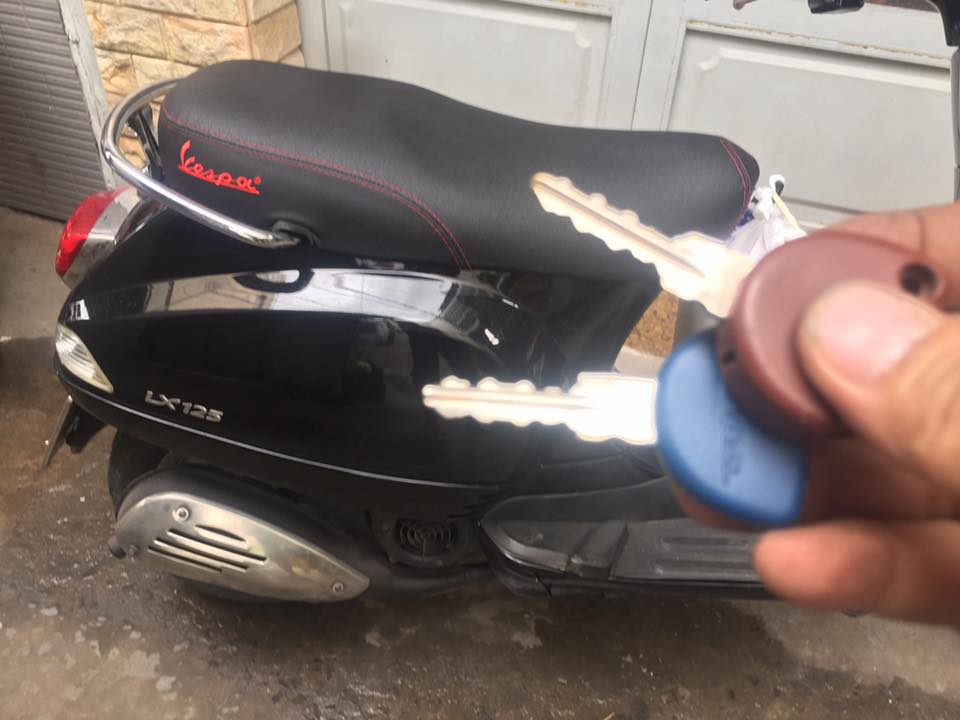 Làm Chìa Khóa Xe Vespa, Liberty, Fly, Zip Tại Bình Dương