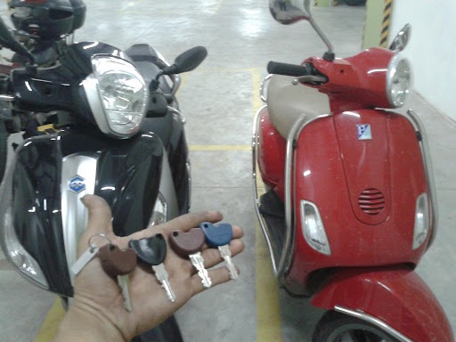 Làm Chìa Khóa Xe Vespa